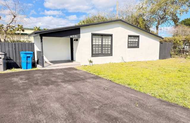 4021 SW 27th St photos photos 4021 SW 27th St photos photos