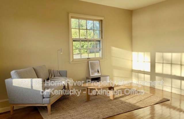 2037 Garden Springs Dr Gallery 3