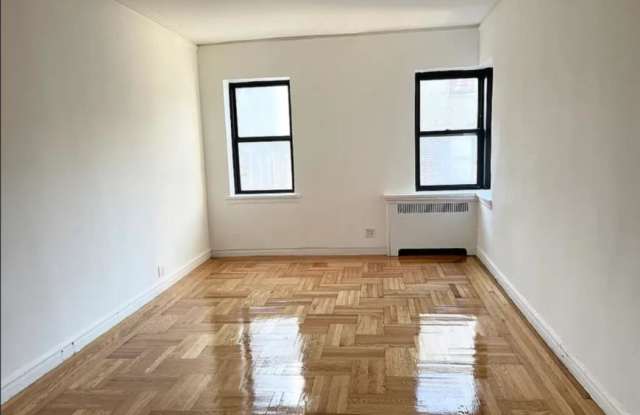 675 Walton Avenue Gallery 4