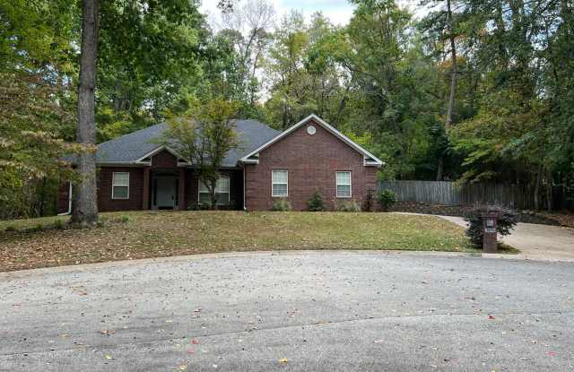 2406 Oakbrook, Benton AR 72015 - Beautiful brick front 3br 2ba on cul-de-sac just off Northshore Dr Gallery 1