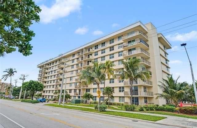 1009 N Ocean Blvd - 1009 North Ocean Boulevard, Pompano Beach, FL 33062