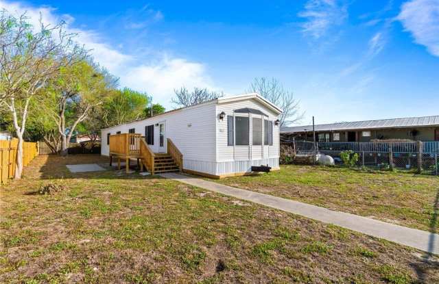 905 Weaver Street photos photos 905 Weaver Street photos photos