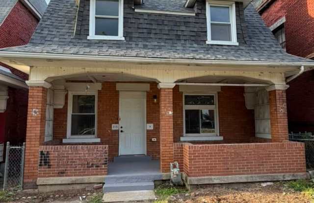 Spacious 4BR Home in Pittsburgh, Section 8 Considered!! photos photos