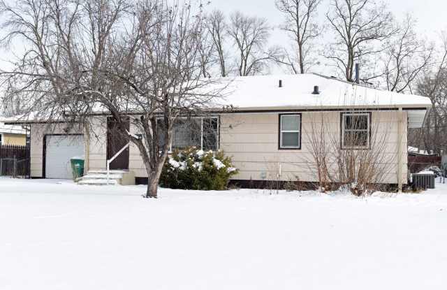 Charming Home for Rent in Brooklyn Center photos photos