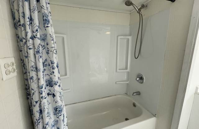 511 Florida Avenue photos photos