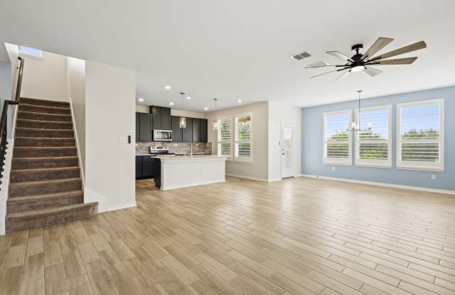 6002 FOSTER BND Gallery 3