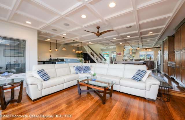 1566 Ocean Avenue Gallery 4