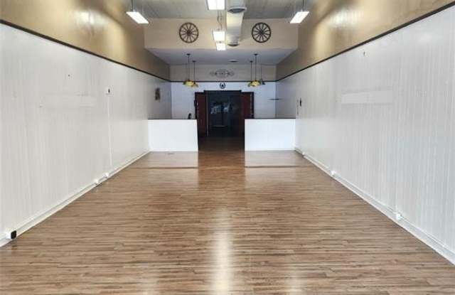 215 N Travis Street photos photos