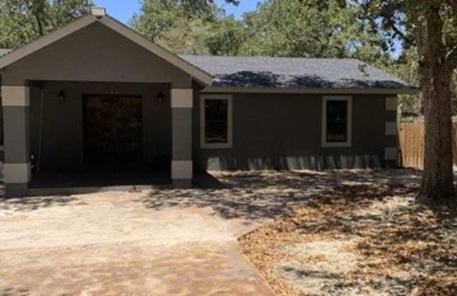 3935 New Mathis Rd - 3935 New Mathis Road, Bexar County, TX 78112