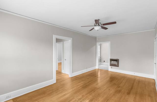 Clairmont Apartments Gallery 3