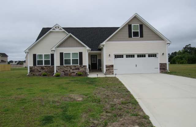 303 Burberry Court - 303 Burberry Ct, Jacksonville, NC 28546