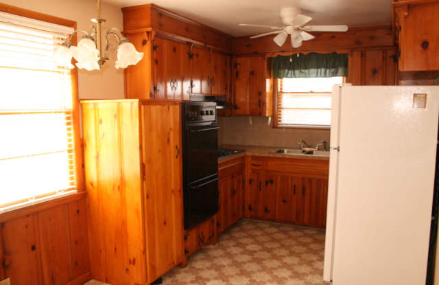 2927 Southlake Drive Gallery 3