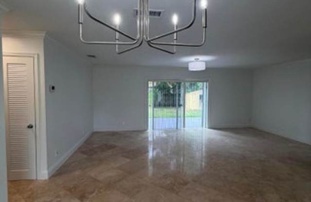 9209 Southampton Place, Boca Raton, FL 33434 - 2803 Gallery 1