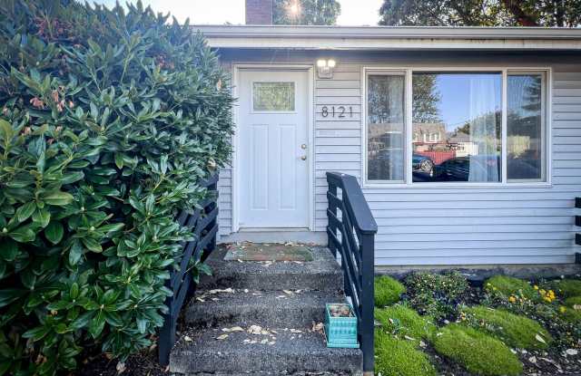 4Bd/1.5Ba Seattle House photos photos