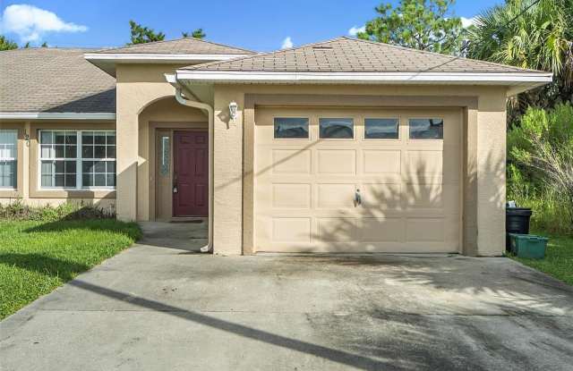 120 CORAL REEF COURT N - 120 Coral Reef Court North, Palm Coast, FL 32137