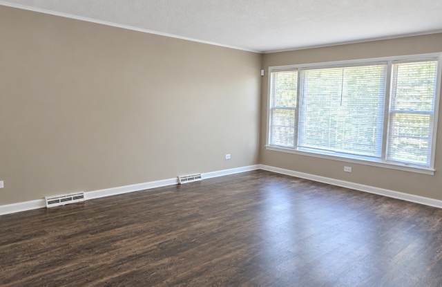 14444 Ellis Avenue Gallery 2