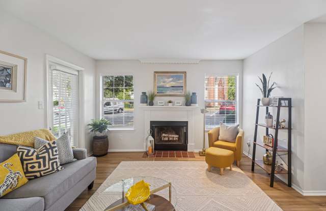 Christina Mill photos photos Christina Mill photos photos