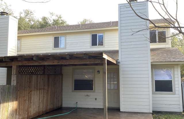 8812 Clearbrook Trail Gallery 4