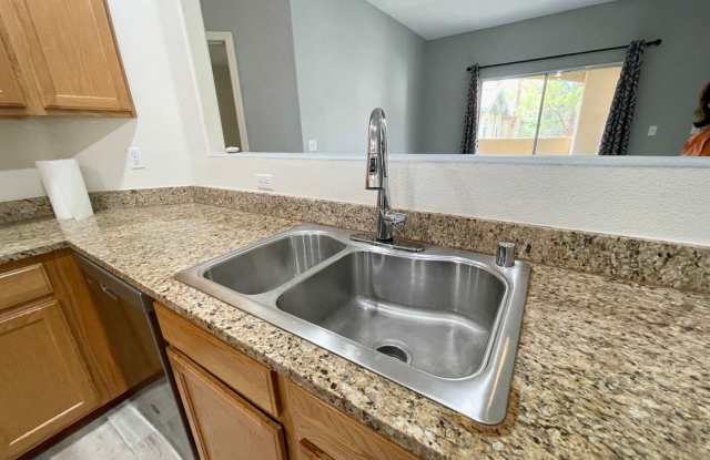 Guard Gated Beautiful Community! Gallery 1
