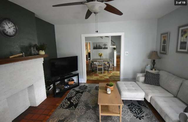 Rental Near OSU – 2475 Indianola Ave 4 Bedrooms | 1 Bathroom | $2150/month Gallery 4
