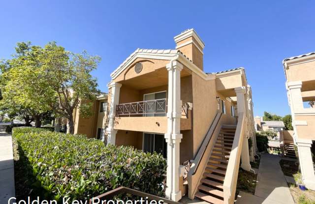 Beautiful upstairs unit in the La Costa Alta Community! - 3205 Costa Alta Drive, Carlsbad, CA 92009