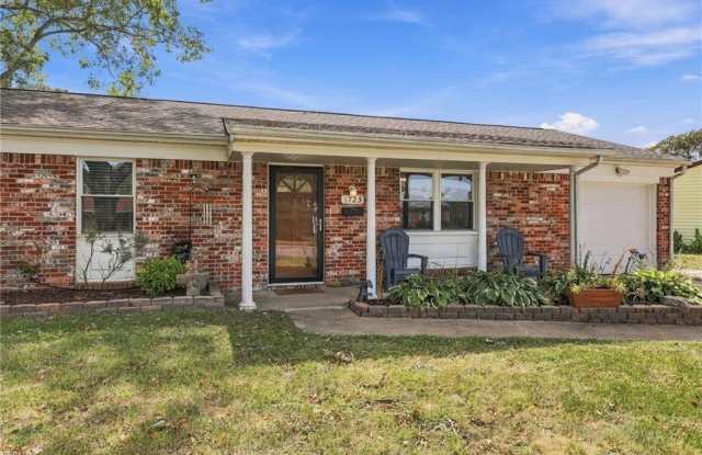 3725 Forest Glen Road Gallery 4