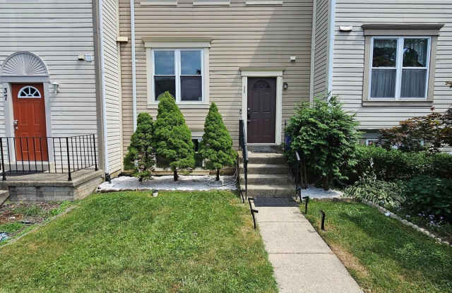 35 KINSMAN VIEW CIRCLE - 35 Kinsman View Circle, Four Corners, MD 20901