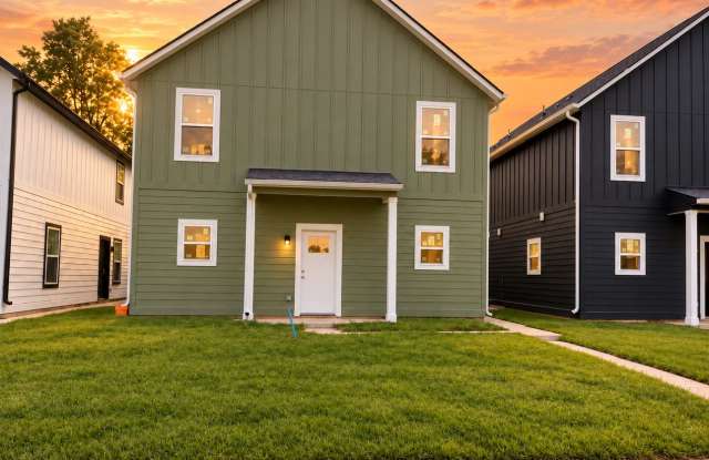 1834 Gent Avenue - 1Unit A Gallery 1