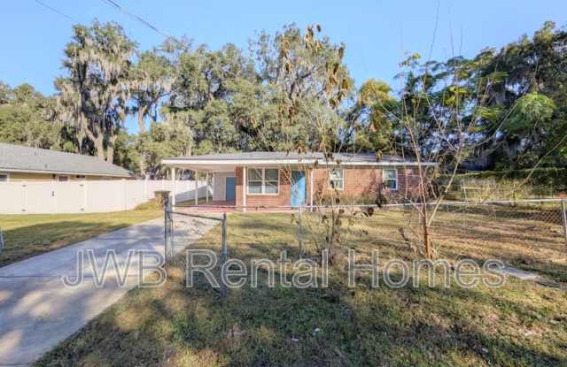 543 55th St E - 543 East 55th Street, Jacksonville, FL 32208