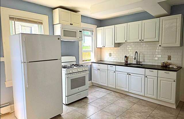 50 Hansen Avenue photos photos