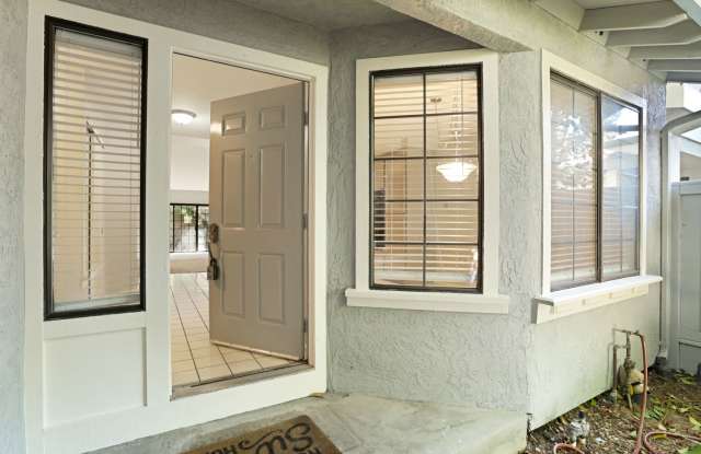 562 La Corso Drive photos photos