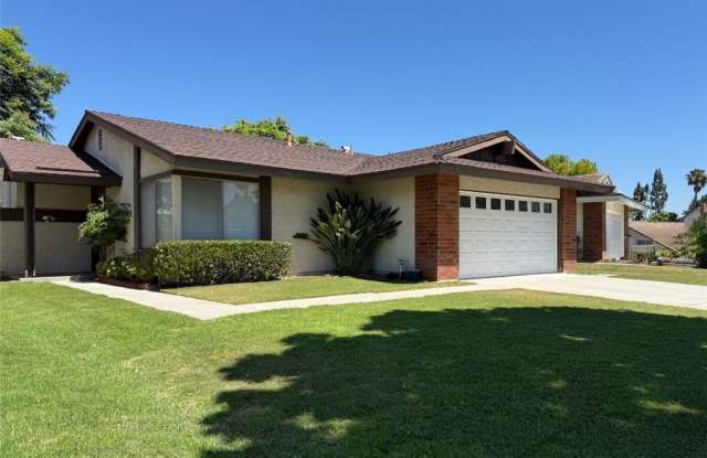 17481 Wayne Avenue photos photos