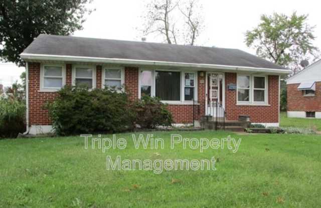 90 W. St. Anthony Ln. photos photos