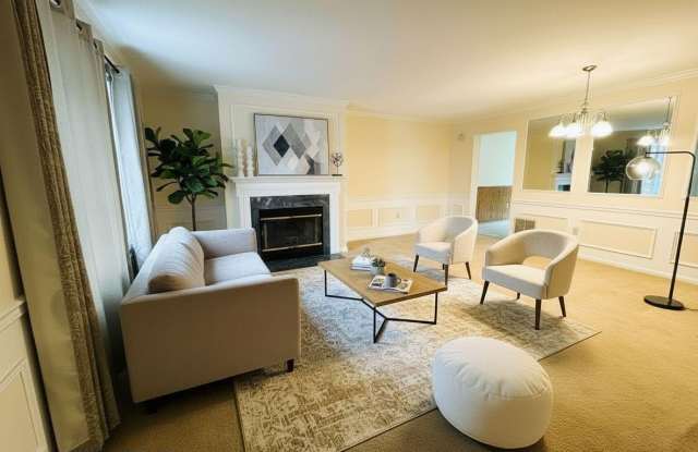 124 Eaglesmere Circle photos photos