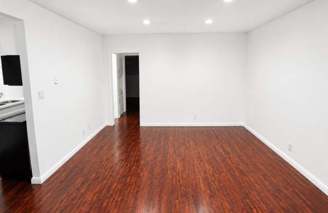 Temple Apartments Gallery 4