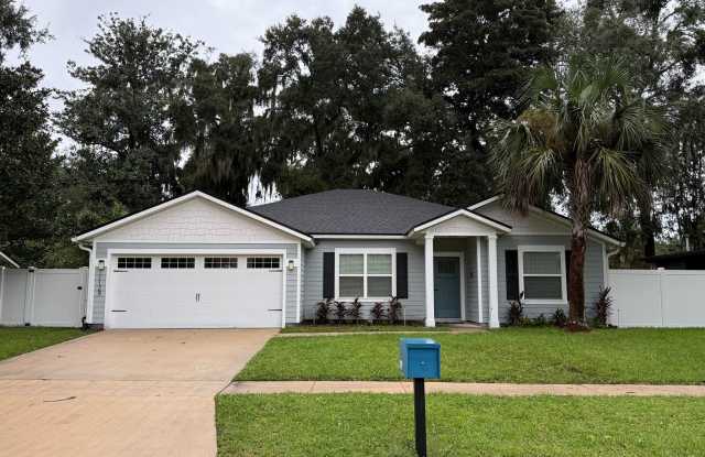 Atlantic Beach- Newer Build! Gallery 1