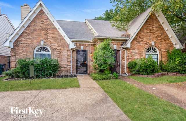 1611 Smokehouse Drive photos photos