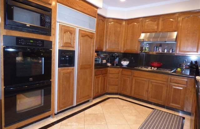11627 Pinedale Road Gallery 4