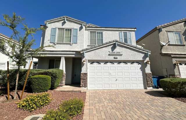 GATED LAMPLIGHT SQUARE COMMUNITY!! BEAUTIFUL 2 STORY HOUSE 3 BEDS AND 3 BATHS WITH 1 BEDROOM AND 1 FULL BATH DOWNSTAIRS, SPACIOUS LOFT UPSTAIRS, LAMINATED HARDWOOD THROUGHOUT THE HOME, 2,097SQFT LOCATED IN SOUTHWEST NEAR NEVADA! photos photos