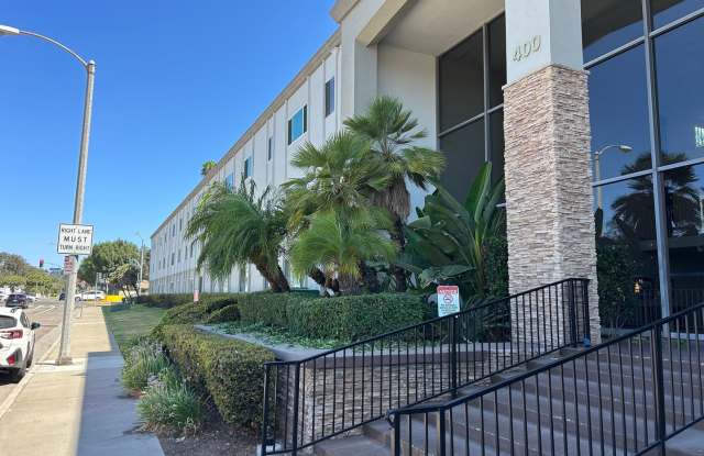 Adorable Downstairs Condo in Fullerton photos photos