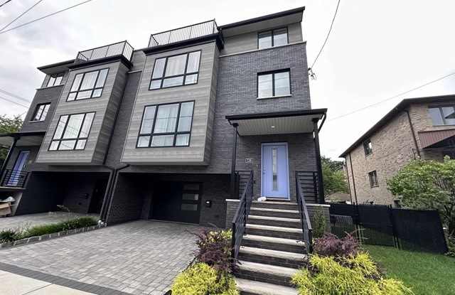 726 West End Avenue - 726 West End Avenue, Cliffside Park, NJ 07010