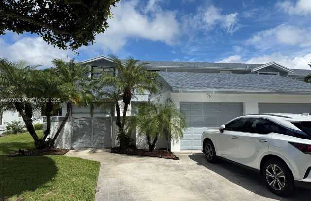 9869 NW 52nd Ter photos photos