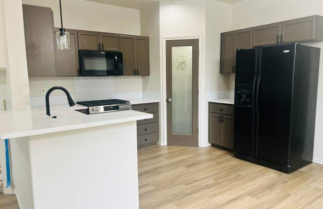 Wilsonville Villebois Community Offers Spacious End Unit Town Home - 11165 Southwest Barber Street, Wilsonville, OR 97070