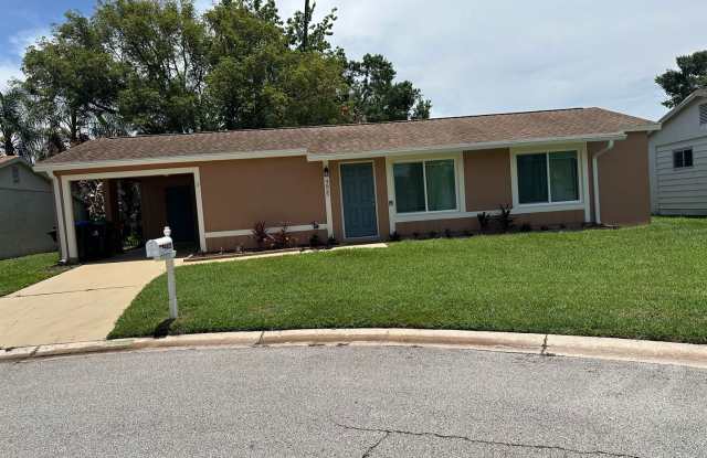 Single Family Home 2 Bedrooms 2 Full Baths for rent at 4825 Loretta Ln, Orlando, FL 32819 photos photos