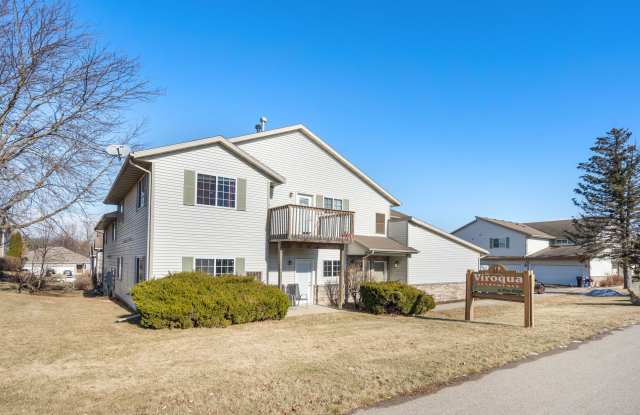 The Viroqua at Pine Ridge Apartments photos photos