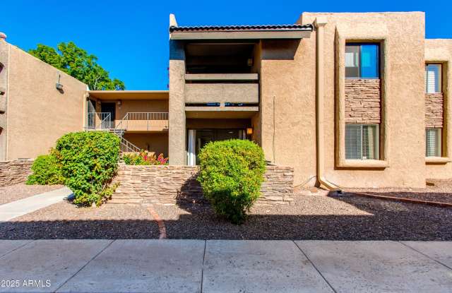 3825 E CAMELBACK Road unit: 105 - 3825 East Camelback Road, Phoenix, AZ 85018