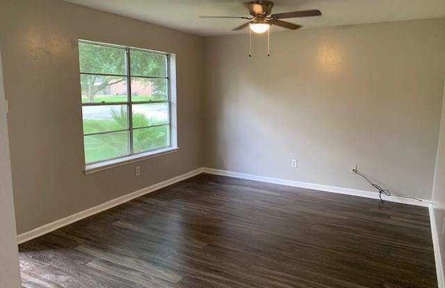 2148 Pearland Avenue Gallery 3