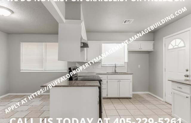 925 Westchester Dr. Gallery 4