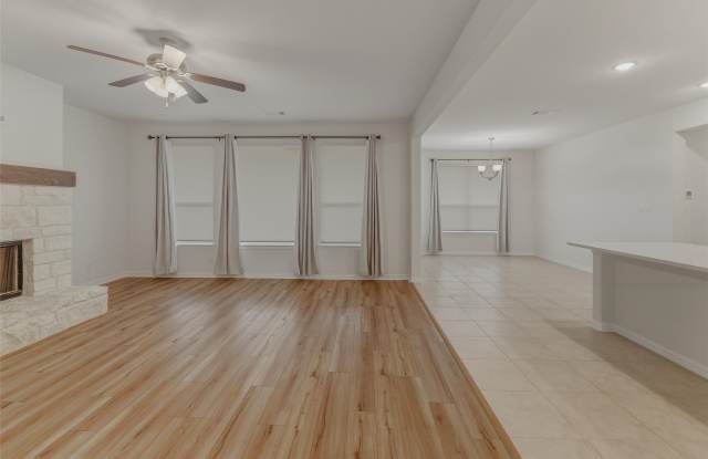 1037 Flagstone Drive Gallery 4