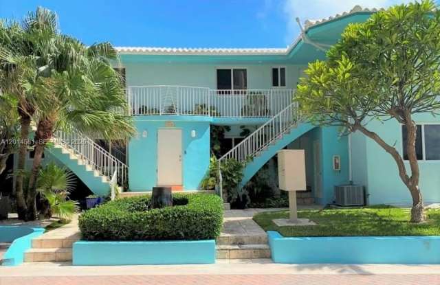 3400 N Surf Rd photos photos